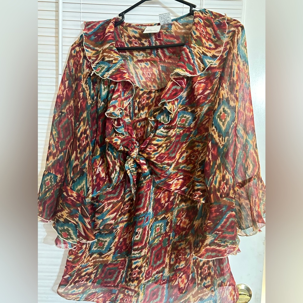 Colorful Ruffle Blouse - Picture 4 of 13